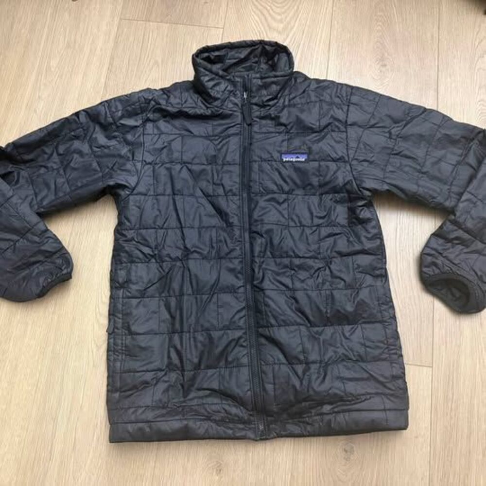 Patagonia Kids Black Nano Puff Jacket Size Large 12